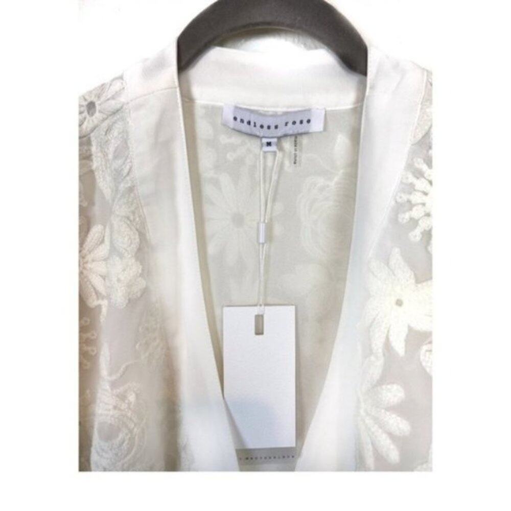 Endless Rose Cardigan Kimono Women's White Lace Appliqué Open Front Size Medium - Picture 3 of 12